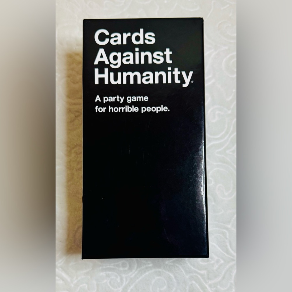 Cards Against Humanity (Brand New)